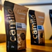 Café Camilo Especial Caramelo Caparaó 250g EM GRÃOS 100% Arábica